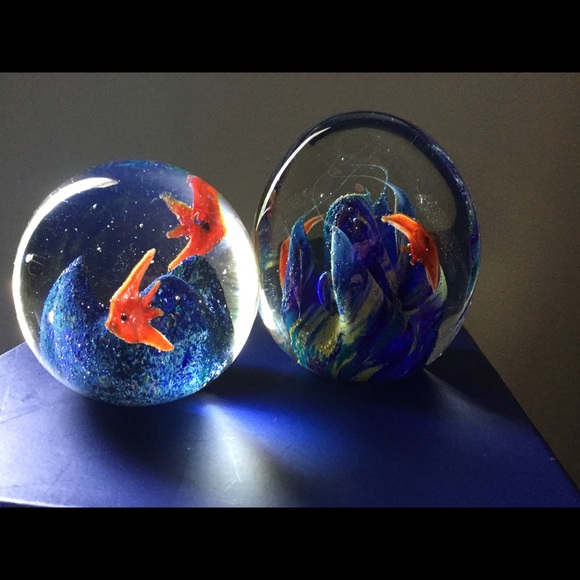 Other - Set of 2 Ocean Themed Paperweights